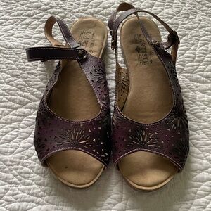 Womens L’Artiste Spring Step SHIELA Leather Sandals Purple Ankle Strap Size 38